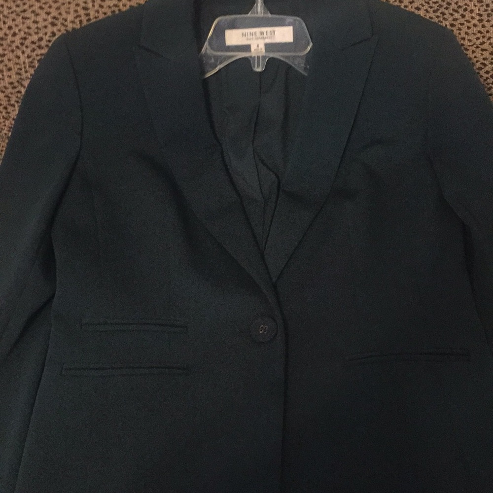 Nine West Forest Green Suit Jacket. Size 4